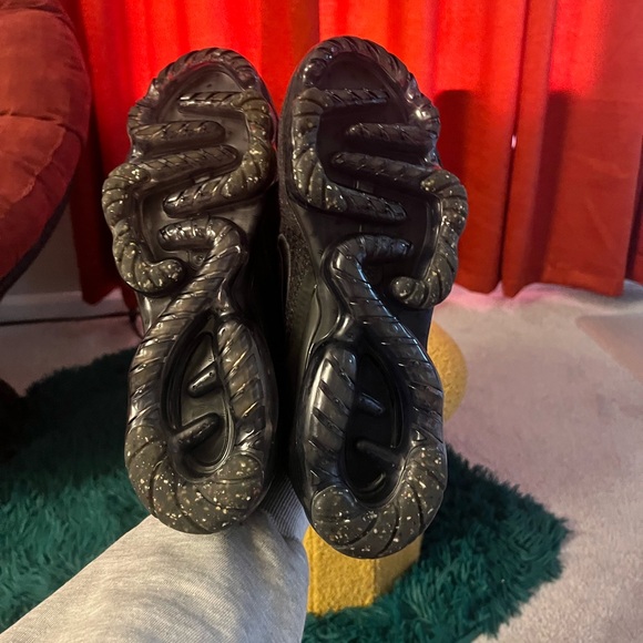 SOLD - Nike Vapormax 2021 - Triple Black - Size 9M - Picture 7 of 8